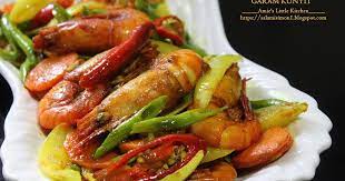 Udang goreng kunyit ini memang jarang kak noor hidangkan. Amie S Little Kitchen Udang Galah Goreng Garam Kunyit