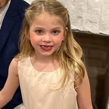 Hallie Heller's Instagram, Twitter & Facebook