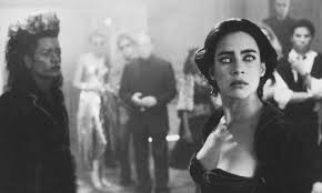 It's fright night, a horrific howlstarring chris sarandon as the seductive vampire and william ragsdale as the frantic teenager struggling to keep jerry's deadly fangs out of his neck. John S Horror Corner Fright Night 2 1988 A Stylish Sequel To Our Favorite 80s Vampire Movie Movies Films Flix