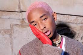 Jaden Smith Rocks Pink Hair Non Gender Binary Style In The Front Row At Louis Vuitton Jaden Smith Jaden Smith Fashion Pink Hair