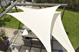 Protection Solaire Double Voile D Ombrage Pour Le Coin Repas Dans Le Jardin Voile Ombrage Ombre De Patio Patio Moderne