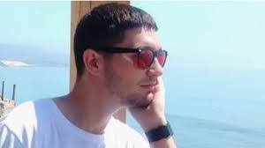 Garry Blake's Instagram, Twitter & Facebook