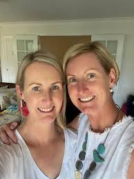 We haven't seen my sister, Tones, and her family for over a year. So  excited to spend the night with them.