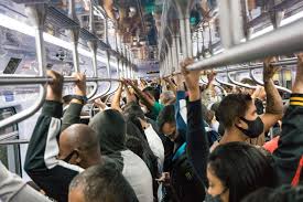 Acordo a cptm decidiu dar um reajuste salarial de 6,63. Metroviarios Ferroviarios E Motoristas De Onibus De Sp Cancelam Greve Apos Acordo Para Vacinacao Contra Covid Sao Paulo G1