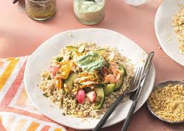 Gerupfter Bouillabaisse Lachs Mit Petersilien Labneh Rezept In 2020 Lachs Petersilie Kuchenmixer