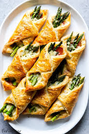 Prosciutto Asparagus Puff Pastry Bundles Recipe Appetizer Recipes Recipes Food