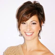 Rosie Dow's Instagram, Twitter & Facebook