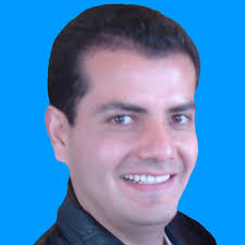 Héctor PÉREZ-AGUILAR