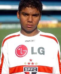 Player joins Manchester United despite no Champions League football