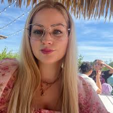 Manuela Ludwig Babakoc