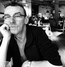 Darren Hatch's Instagram, Twitter & Facebook