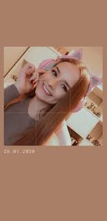 Professional Female CS2 player ml aka Maureen playing CounterStrike 1.6  back in the day.