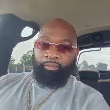 Latoya Mckenzie (@latoya.banks.796) • Facebook