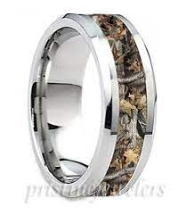 Titanium Mens Real Oak Hunter Camouflage Mossy Tree Camo Hunting Wedding Ring 8mmcomfortfitband Camo Wedding Rings Hunting Wedding Rings Camo Rings