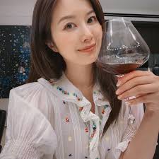 Catherine Zhang (@catherinezhang_1982) • Instagram photos and videos