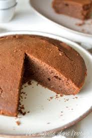 Une Aiguille Dans L Potage Gateau Chocolat Noisette A L Huile De Coco En 2020 Gateau Chocolat Gateau Chocolat Noisette Chocolat Noisette