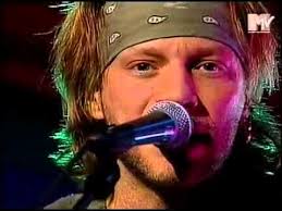 Bon jovi performs their ballad always during the 2019 this house is not for sale tour at wembley stadium on june 21, 2019. Bon Jovi Always Live Mtv Acoustic 1994 Youtube