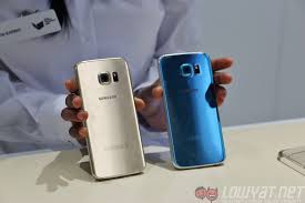 13 mp, f/2.0, 26mm (wide), 1/3.4, 1.0µm, af + 5mp rear camera and supports wifi, gps, 3g and 4g lte. Samsung Galaxy S6 Edge Price In India