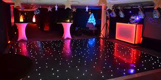 Roll the dice slotted card suit props. How To Throw A Las Vegas Themed Party Ideas The Arabian Tent Company