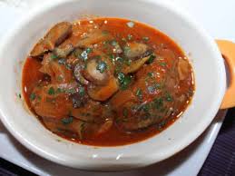 G de joues de porc, échalotes , cl de vin blanc, cl d'eau chaude, cube de bouillon de volaille. Les Meilleures Recettes De Joues De Porc