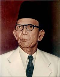 Dari Warga, Untuk Warga, Bantu Warga