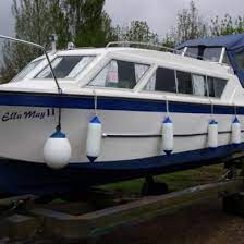 Cabin headroom 1.9 metres 6ft. Viking 26 Cabin Cruiser River And Canal Boat Narrow Beam For Sale From United Kingdom