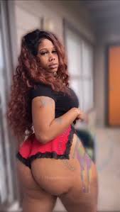 HONEY ❤️🍯 on X: What would you do or say if you seen me 👀😏 @ Honeybunzz553 t.cobFCUtNJnq6  X