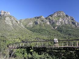 Ein botanischer garten wie es sie auf der ganzen welt auch gibt. Kirstenbosch Botanical Gardens In Western Cape South Africa Sygic Travel