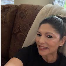 Linda Aurora's Instagram, Twitter & Facebook