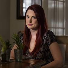 En france , les six premières saisons sont diffusées en version française entre le 5 mai 2012 et le 20 mai 2017 sur. Kaylee American Horror Story Wiki Fandom