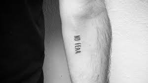 In unserer bildergalerie zeigen wir ihnen einige der coolsten tattoo ideen für männer. Kleine Tattoos Fur Manner 9 Coole Motiv Ideen Men S Health