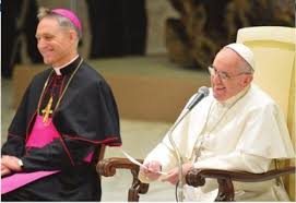 La prefettura della casa pontificia si occupa dellordine della casa pontificia e controlla il servizio dei cappellani e della famiglia pontificia. Voci Dal Vaticano Scompare La Prefettura Della Casa Pontificia Il Mistero Delle Cifre Papali Stilum Curiae