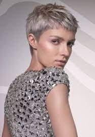 Pick up one of the best manual or electric can openers of 2020 to add to your kitchen lineup. Tagli Capelli Corti Acconciature E Idee Per L Autunno Inverno 2021 Hair Styles For Women Over 50 Short Hair Styles Short Hair Color