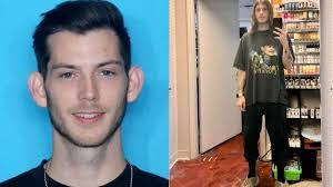 Darren Perron's Instagram, Twitter & Facebook