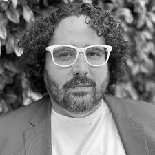 Clint Buckner's Instagram, Twitter & Facebook