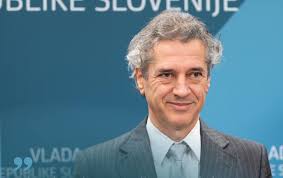 So Golob in Gibanje svoboda pozabili na obljubo po strokovnem kadrovanju?