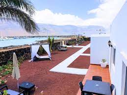 1m+ hotels, resorts, inns · superb locations. Evita Beach Apartamentos Caleta De Sebo Aktualisierte Preise Fur 2021
