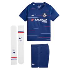 ˈtʃɛɫsiː), conocido simplemente como chelsea, es un club de fútbol profesional de. Presentada La Camiseta Del Chelsea 2018 2019 La Jugada Financiera