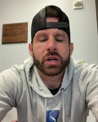 Nathaniel Shaw's Instagram, Twitter & Facebook