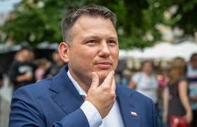 Uwaga, Lewica uruchamia pilotażowy program "skróconego czasu pracy przy  zachowaniu wynagrodzenia", a za ten durny pilotaż zapłacimy 50 milionów  złotych 🙃 Oby nigdy nie zdążyli wprowadzić tego socjalistycznego,  antygospodarczego programu na pełną