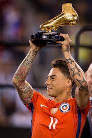 20 de noviembre de 1989) es un futbolista profesional chileno que se desempeña como delantero y actualmente milita en el atlético mineiro de la serie a de brasil. 9 Ideas De Tattoo Of Stars Tatuajes De Estrella Para Hombres Tatuaje De Estrella Tatuajes De Estrellas