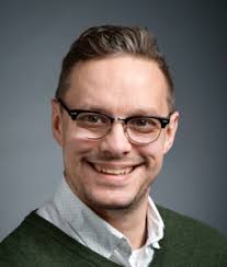 Meet the UNIV 100 Faculty