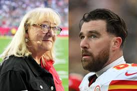 Fans Saddened for Travis Kelce's Mom After Her Latest Revelation - Yahoo  Sports