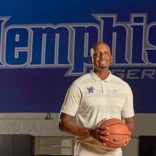 The latest tweets from @memphis_mbb Penny Hardaway Takes Control Of Memphis Tigers Basketball Athlonsports Com Expert Predictions Picks And Previews