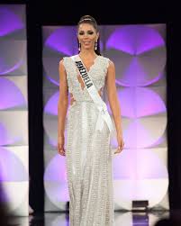 345 отметок «нравится», 8 комментариев — official miss universe canada (@missuniversecanada) в instagram: Miss Universe Venezuela 2019 Evening Gowns Sleeveless Formal Dress White Formal Dress