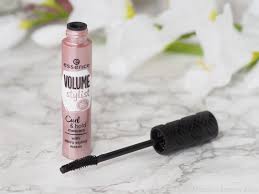 This is the best thing that ever happened to mascara. Essence Volume Stylist Curl Hold Mascara Mateja S Beauty Blog