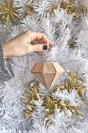 Berikut ini tutorial bikin payung kertas origami, bisa untuk hiasan gantung pintu, atau dikelas.silahkan. 22 Idea Hiasan Moden Natal 2021