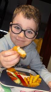 Ambery Vanilla✨ Inspired by YSL's Black Opium🖤 This is one of my favourite  @dossierperfumes 🙌🏻 Make sure to check out their website to find your  favourite fragrance without the huge price tag.