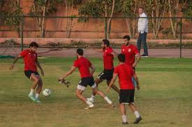 مباراة الأهلي وكايزر تشيفز ، ساعات قليلة تفصل النادي الأهلي المصري عن تحقيق حلم العاشرة الأفريقية، والثانية على التوالي، حيث المواجهة القوية في نهائي دوري أبطال أفريقيا 2021 ، والتي يستضيفها مساء السبت المقبل، ملعب. Fi4esguakyjhxm