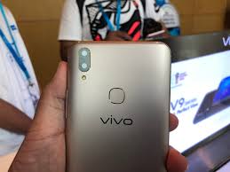 It is also the top five mobile phone brand in the world * free shipping within malaysia. Vivo V9 Kini Hadir Di Pasaran Malaysia Telefon Pintar Skrin Nirbingkai Bertakuk Pada Harga Rm1399 Amanz